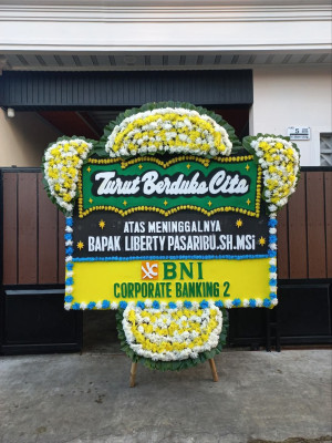Papan Bunga Duka di Bosar Maligas