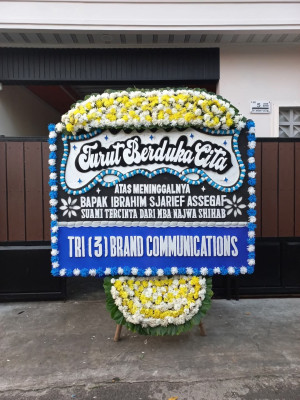 Papan Bunga Duka di Bosar Maligas